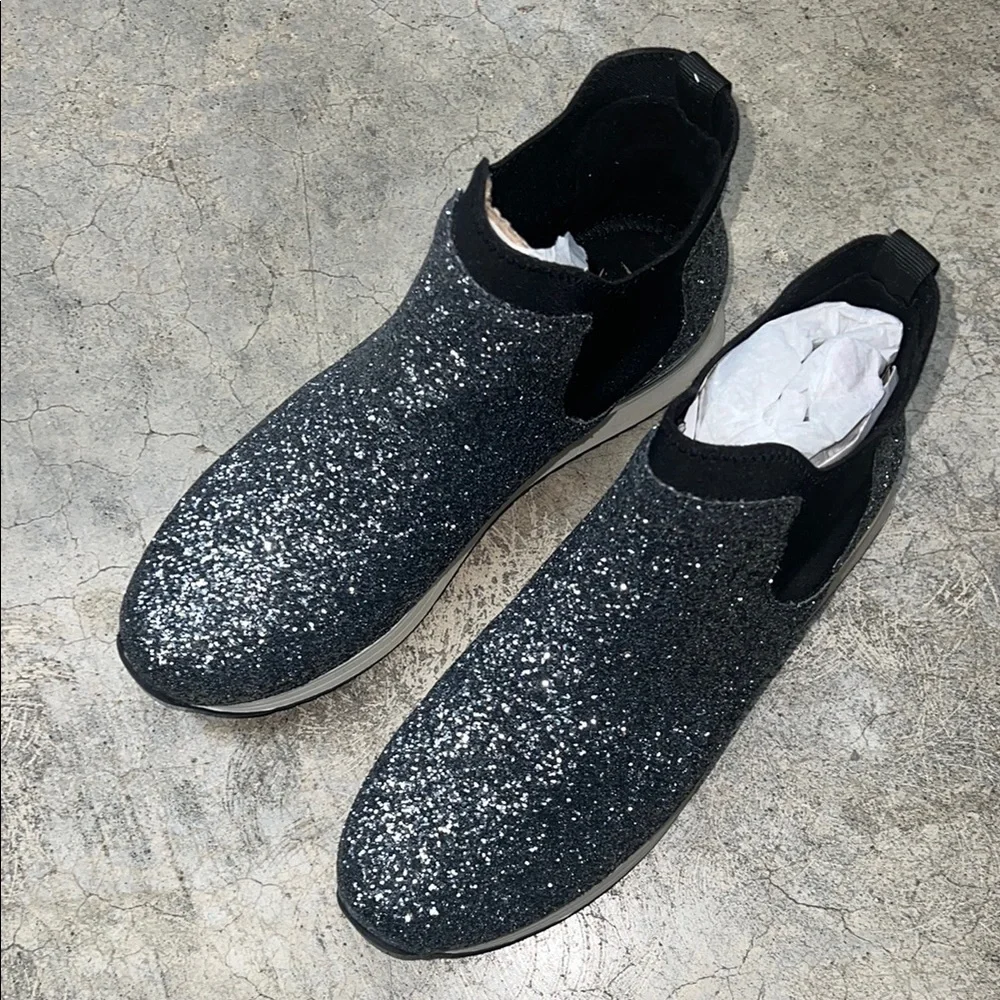 Kenneth Cole Reaction Black and Silver Platform Sneakers